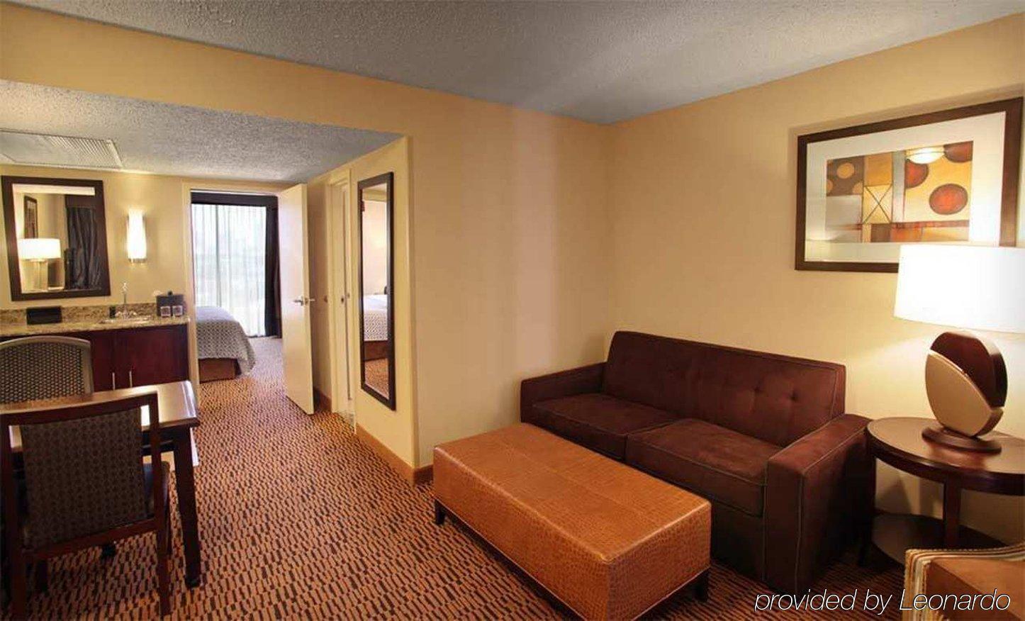 Embassy Suites By Hilton Dallas Market Center Pokoj fotografie